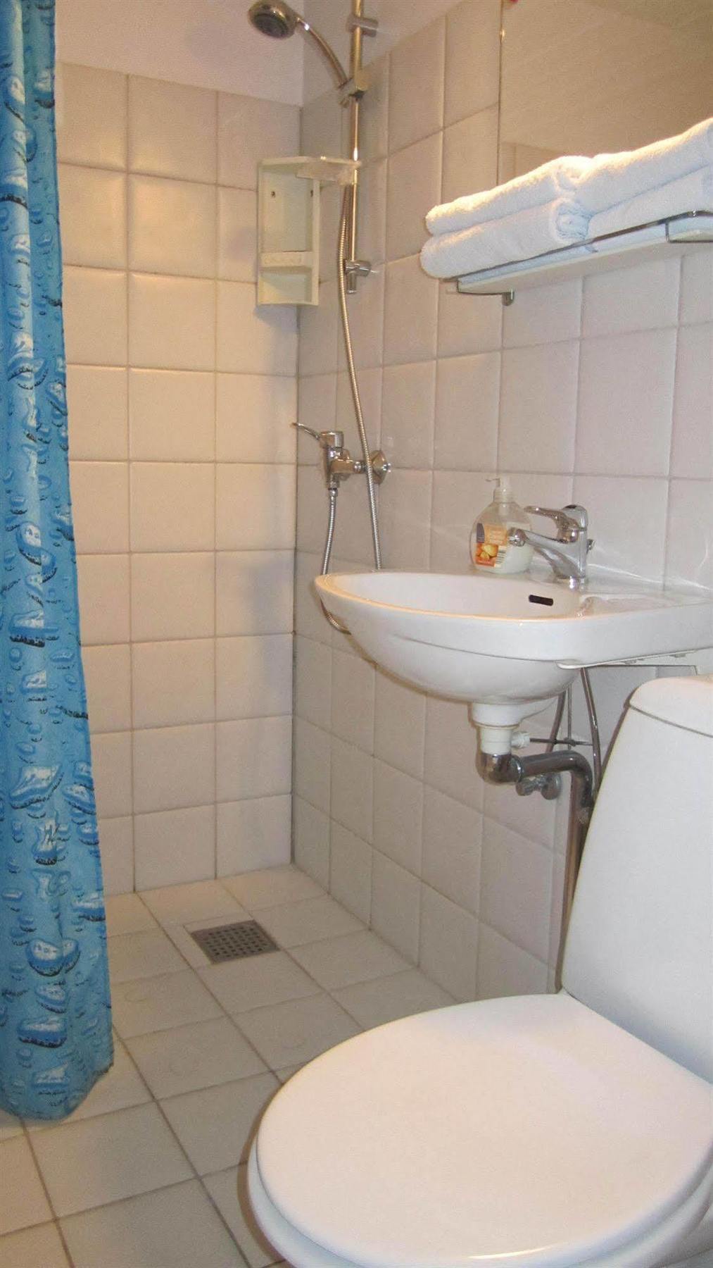 Kirsebærkroen Gæstehus 3*